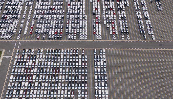 2023年12月我國汽車產銷量：產銷分別完成307.9萬輛和315.6萬輛！